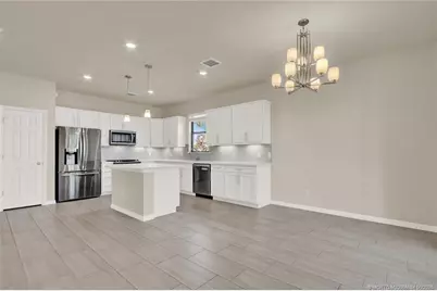 466 SE Vallarta Drive, Port Saint Lucie, FL 34984 - Photo 11
