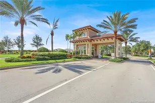466 SE Vallarta Dr, Port Saint Lucie, FL 34984 - Photo 43