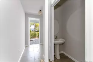 325 SE Halifax Ln, Stuart, FL 34994 - Photo 11