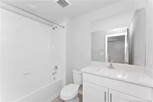 325 SE Halifax Ln, Stuart, FL 34994 - Photo 17