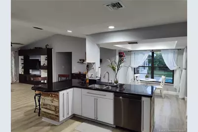 9780 NW 10th Street, Plantation, FL 33322 - Photo 17