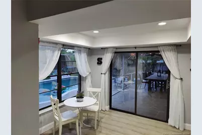 9780 NW 10th Street, Plantation, FL 33322 - Photo 23