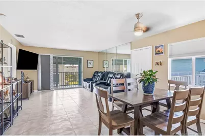 191 SE Village Drive #191, Port Saint Lucie, FL 34952 - Photo 5