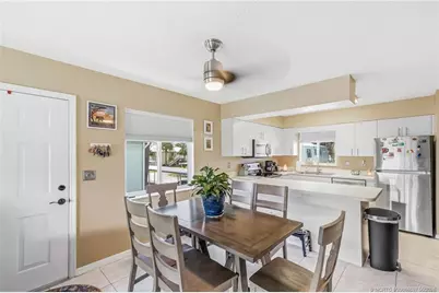 191 SE Village Drive #191, Port Saint Lucie, FL 34952 - Photo 3