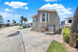 10725 S Ocean Dr, Jensen Beach, FL 34957 - Photo 33