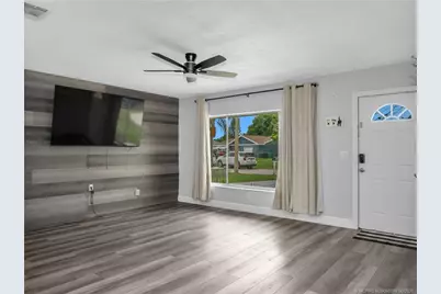 1862 SE Rainier Road, Port Saint Lucie, FL 34952 - Photo 5