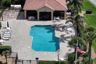 1015 SE Westminster Pl, Stuart, FL 34997 - Photo 41