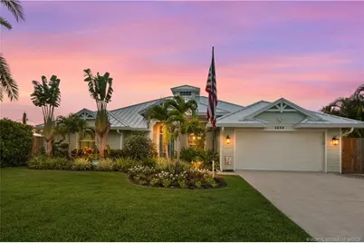 4689 SE Glenridge Trail, Stuart, FL 34997 - Photo 9