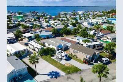10725 S Ocean Drive #409, Jensen Beach, FL 34957 - Photo 3