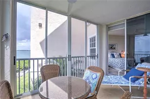 5750 NE Island Cove Way, Stuart, FL 34996 - Photo 17