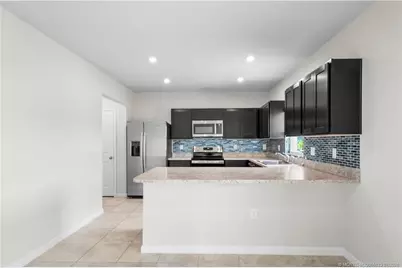 359 Clementine Road, Fort Pierce, FL 34981 - Photo 11
