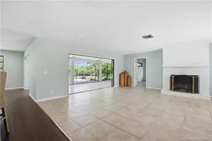 3131 SE Fairway W, Stuart, FL 34997 - Photo 5