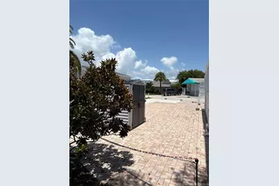 282 Nettles Boulevard, Jensen Beach, FL 34957 - Photo 5