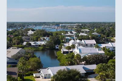 3901 SE Saint Lucie Boulevard #72, Stuart, FL 34997 - Photo 5