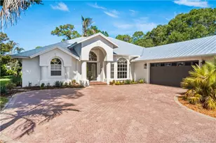 5535 SW Landing Creek Dr, Palm City, FL 34990 - Photo 5