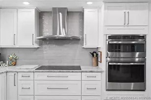 8600 S Ocean Dr, Jensen Beach, FL 34957 - Photo 9