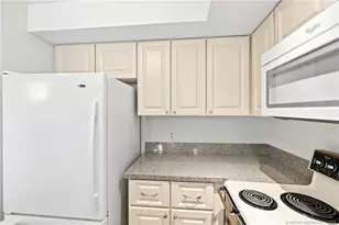 801 SE Central Pkwy, Stuart, FL 34994 - Photo 23