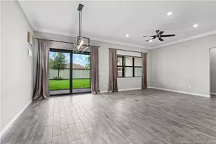 518 SE Crathes St, Port Saint Lucie, FL 34984 - Photo 17