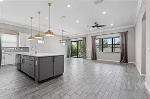 518 SE Crathes St, Port Saint Lucie, FL 34984 - Photo 15