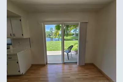 2648 Rockcrest Court, West Palm Beach, FL 33415 - Photo 13