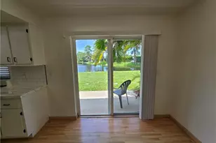 2648 Rockcrest Ct, West Palm Beach, FL 33415 - Photo 13
