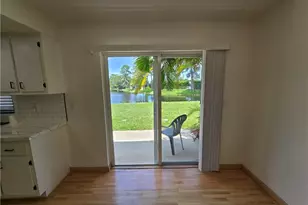 2648 Rockcrest Ct, West Palm Beach, FL 33415 - Photo 13