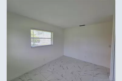 2648 Rockcrest Court, West Palm Beach, FL 33415 - Photo 15
