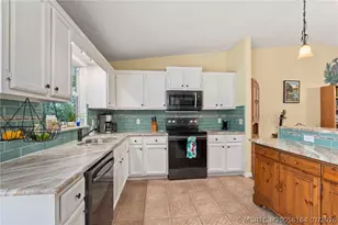 5403 Palm Dr, Fort Pierce, FL 34982 - Photo 17