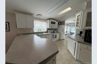 6120 Holly Lane, Lantana, FL 33462 - Photo 23