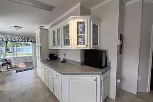 6120 Holly Ln, Lantana, FL 33462 - Photo 7