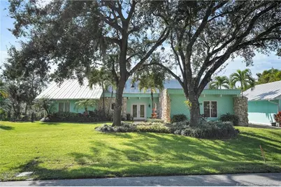 220 SW Willow Lake Trail, Stuart, FL 34997 - Photo 3