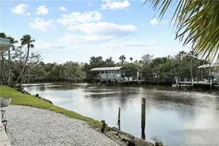 220 SW Willow Lake Trail, Stuart, FL 34997 - Photo 15