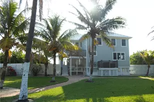 1871 NE Ocean Blvd, Stuart, FL 34996 - Photo 3