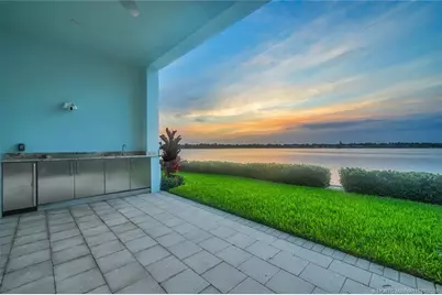 104 Water Club N #18, North Palm Beach, FL 33408 - Photo 3