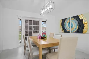 4618 Ashton Ct, Naples, FL 34112 - Photo 9