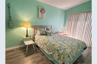 1154 Nettles Boulevard, Jensen Beach, FL 34957 - Photo 9