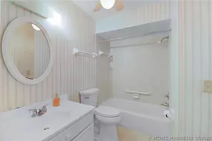 175 SE Saint Lucie Blvd, Stuart, FL 34996 - Photo 31