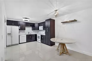 5708 SE Windsong Ln, Stuart, FL 34997 - Photo 5