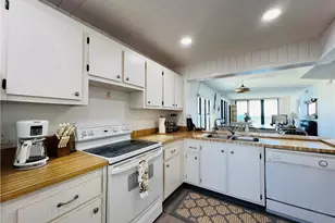 7380 S Ocean Dr, Jensen Beach, FL 34957 - Photo 9