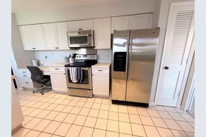 2527 SW Brookwood Lane, Palm City, FL 34990 - Photo 7