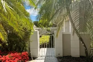 2527 SW Brookwood Ln, Palm City, FL 34990 - Photo 3