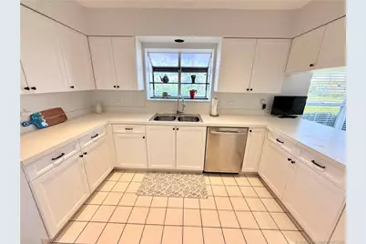 2527 SW Brookwood Lane, Palm City, FL 34990 - Photo 5