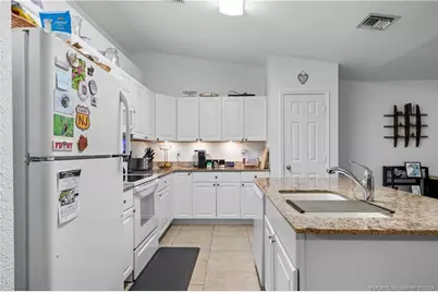 1529 NE Sunview Terrace, Jensen Beach, FL 34957 - Photo 5
