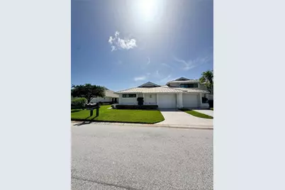 5639 SE Foxcross Place, Stuart, FL 34997 - Photo 3