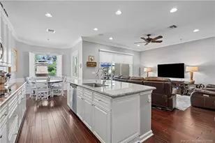 1063 SW Triste Way, Stuart, FL 34997 - Photo 11