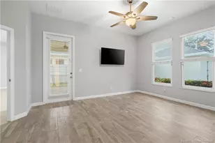 10582 SW Westlawn Blvd, Port Saint Lucie, FL 34987 - Photo 19