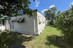 6322 Cypress Ln, Lantana, FL 33462 - Photo 23