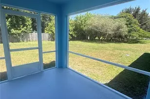 2249 SE Friendship Ln, Port Saint Lucie, FL 34952 - Photo 19