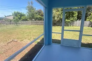 2249 SE Friendship Ln, Port Saint Lucie, FL 34952 - Photo 21