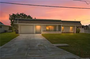 864 SE Degan Dr, Port Saint Lucie, FL 34983 - Photo 43